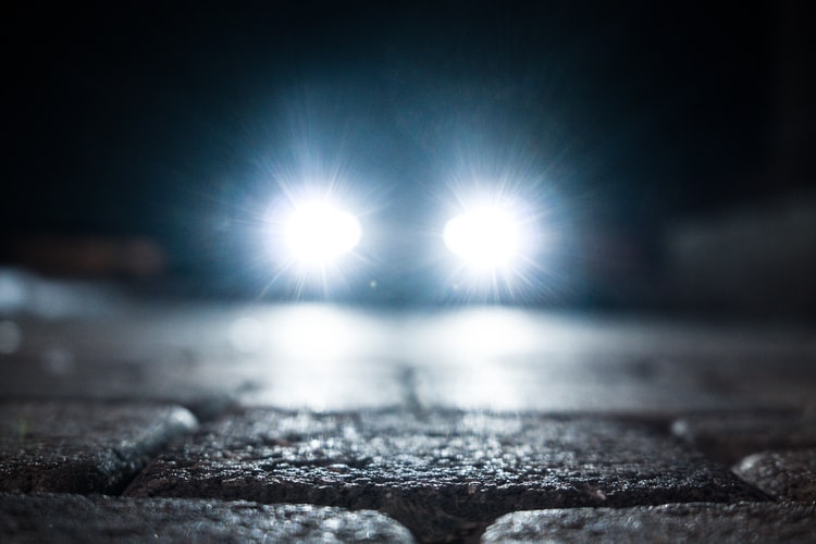 vehicle headlight glare