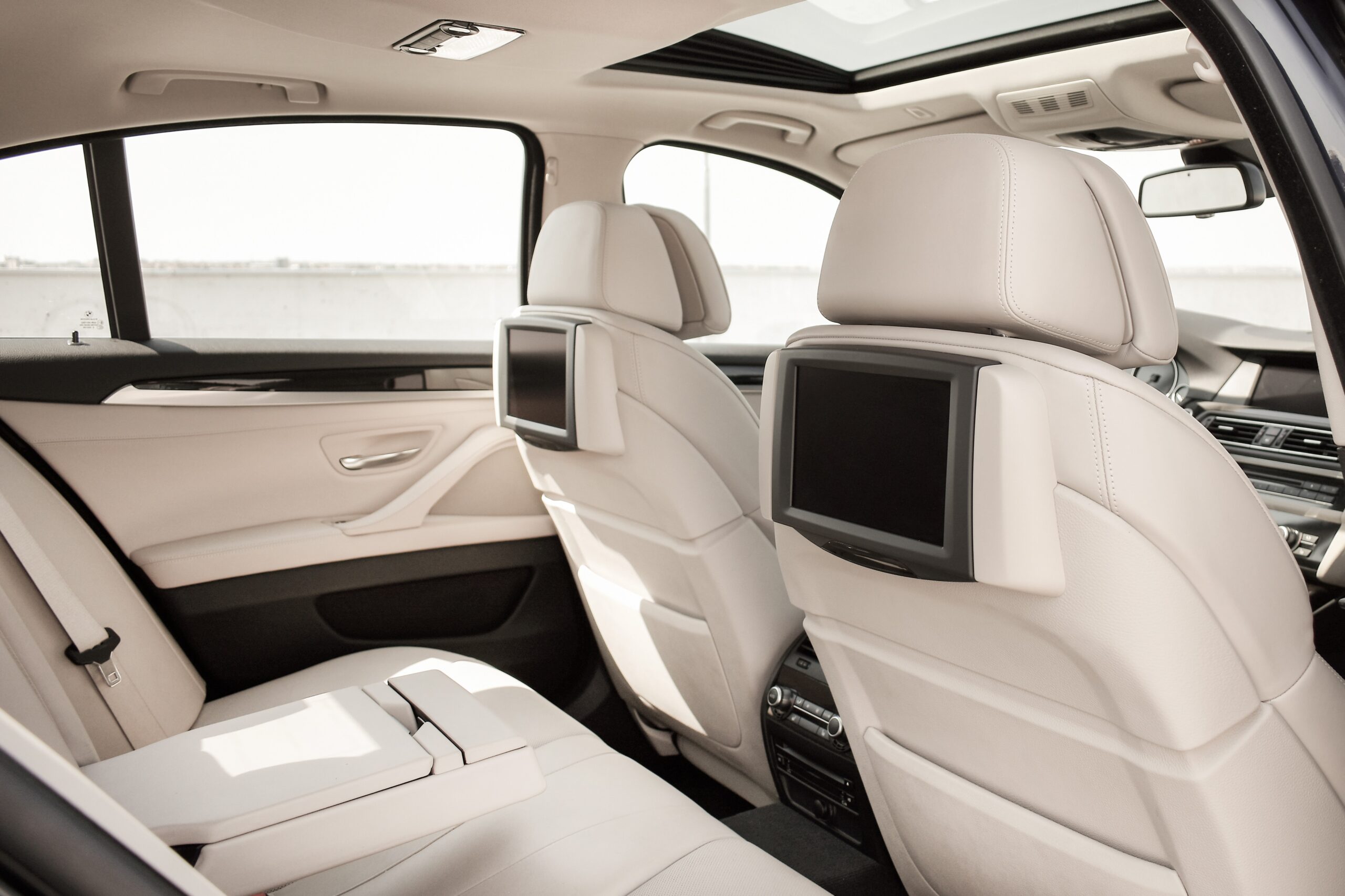 Economical Upgrades to Make Your Car Look More Luxurious - headlights.com