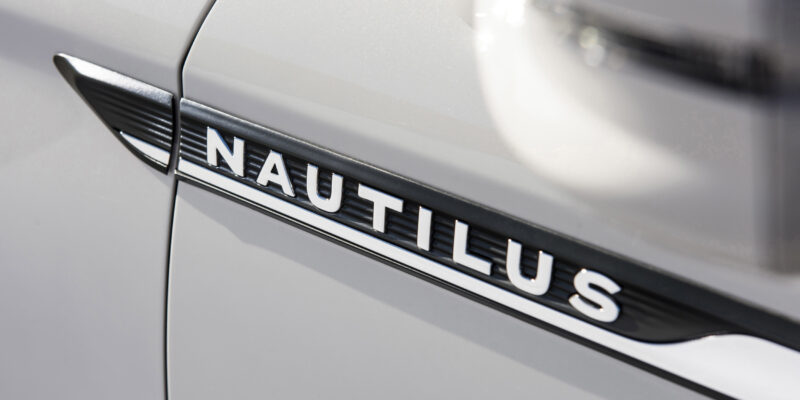 2024 Lincoln Nautilus