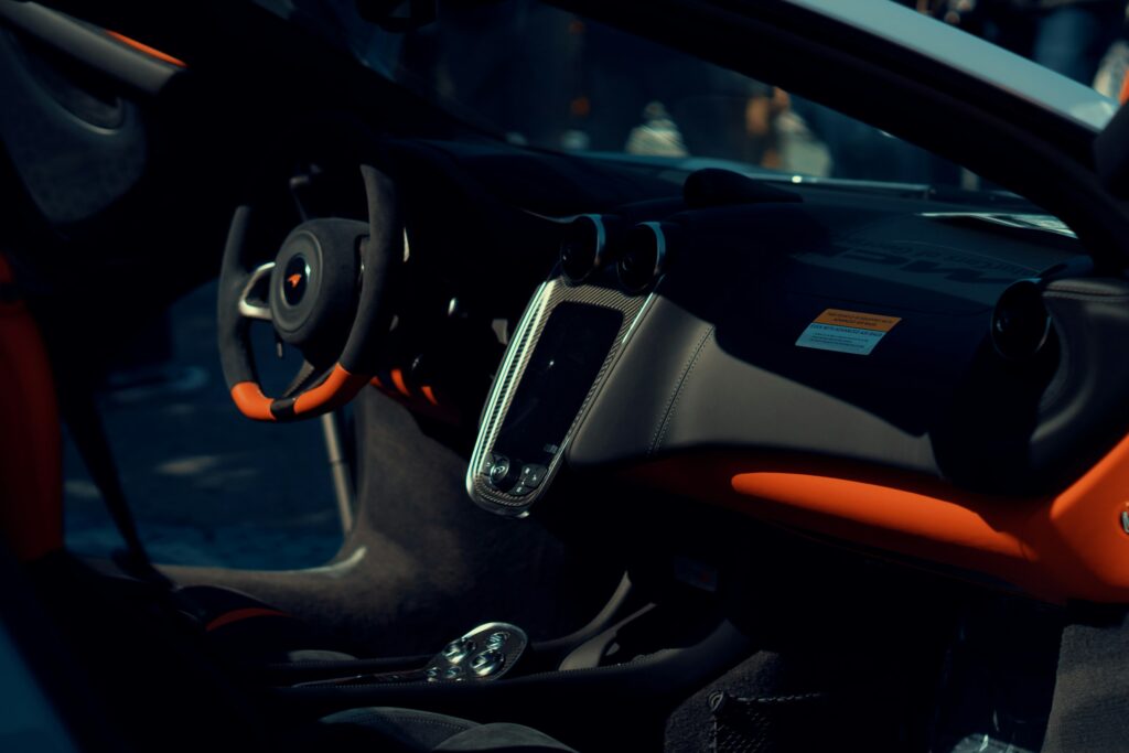McLaren Solus GT