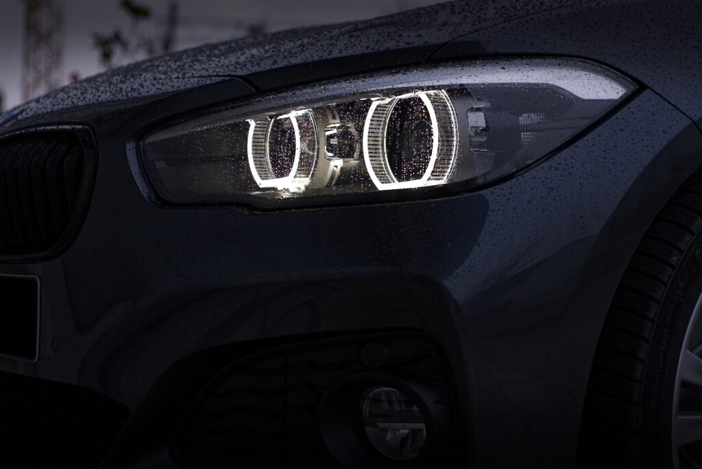 dark gray sedan headlight