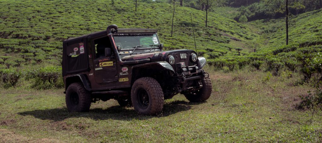 Jeep CJ-8 Scrambler
