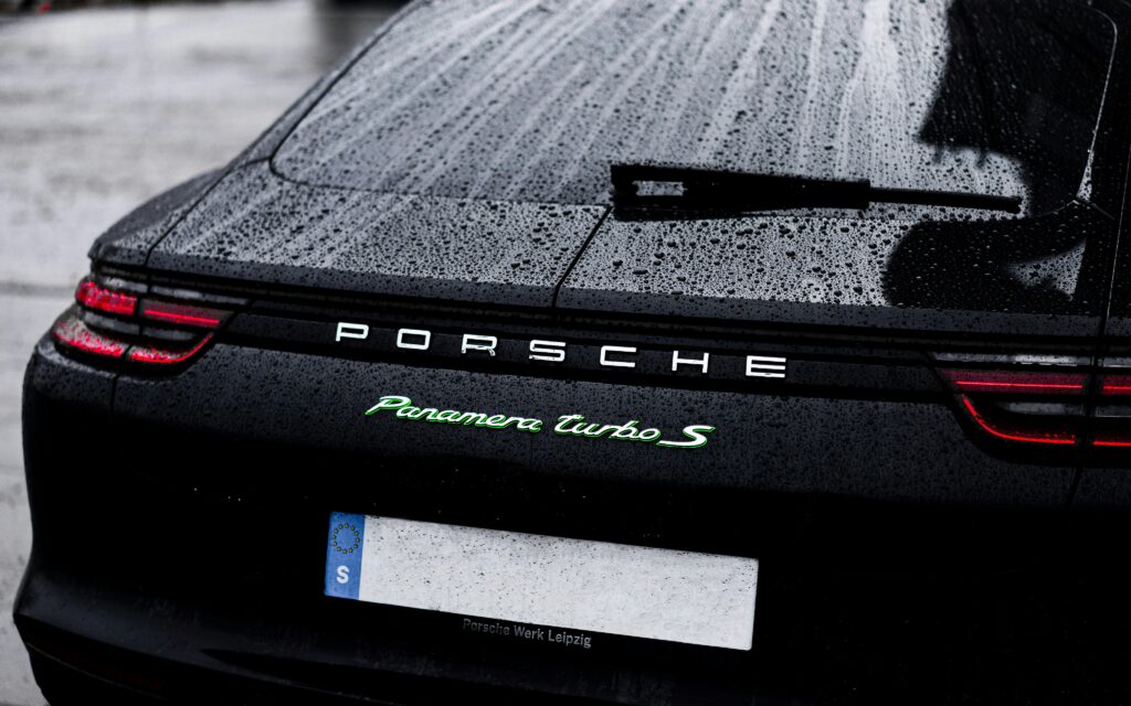 Carbon Fiber Windshield Wipers