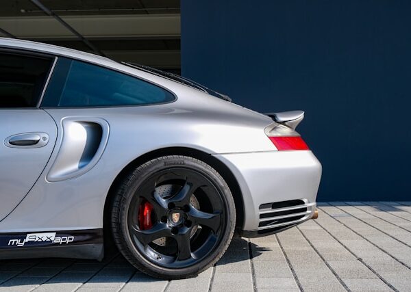 Porsche 991.2 GT3 Touring